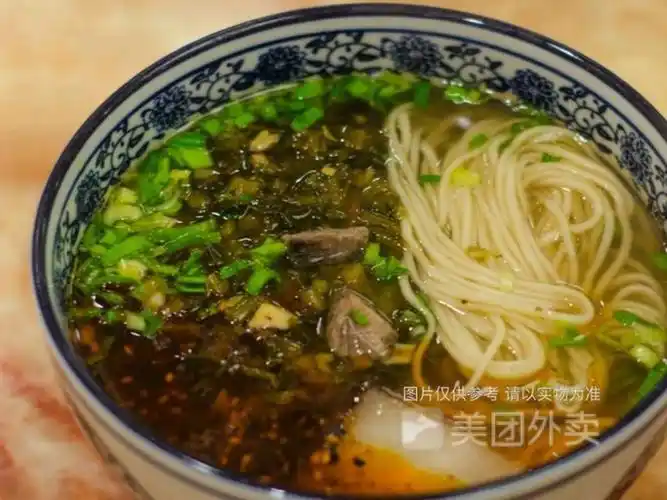 酸菜牛肉面图片