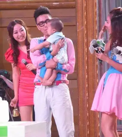 杨迪女朋友左岩左岩杨迪结婚2022已更新今日资讯