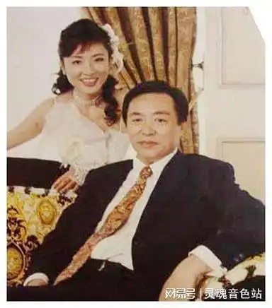 接任倪萍秒杀董卿女儿患有自闭症的周涛现在过得怎么样