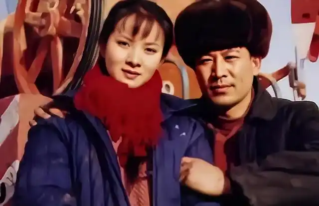 谢兰嫁演员师小红丁克12年愁坏婆婆41岁意外得子全家乐开怀