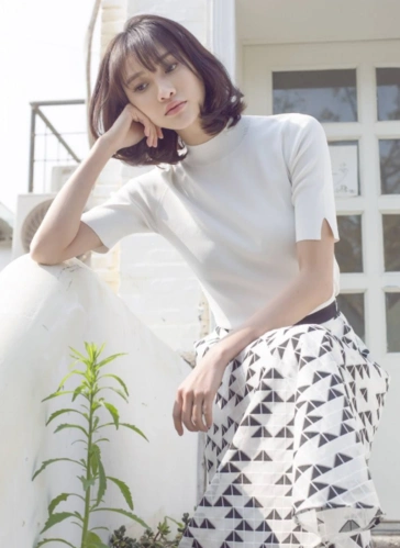 冬梅扮演者白柳汐,冬梅扮演者_大山谷图库