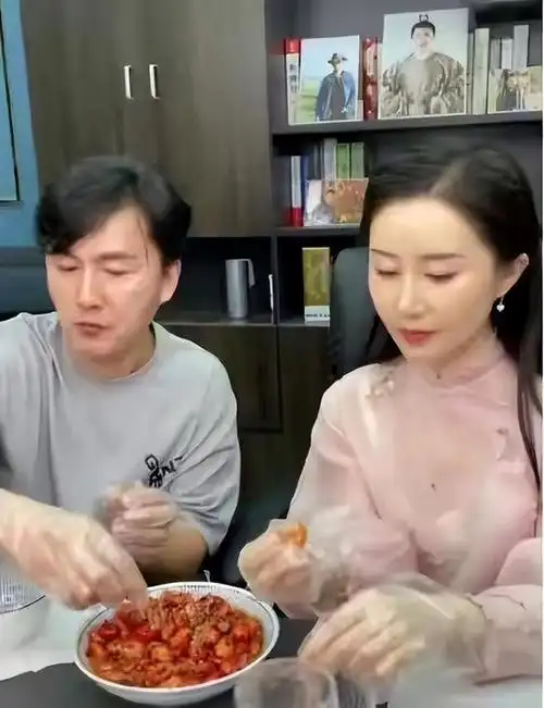 董璇|陈志朋|王心凌|释小龙|杨丞琳|钟镇涛|高云翔|万梓良_网易订阅