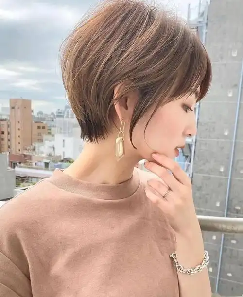 甜蜜奶茶or温暖红棕知性短发能甜度满分