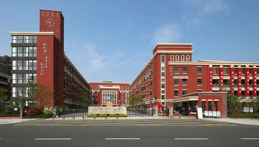 第29中学迈皋桥分校的春天 美轮美奂