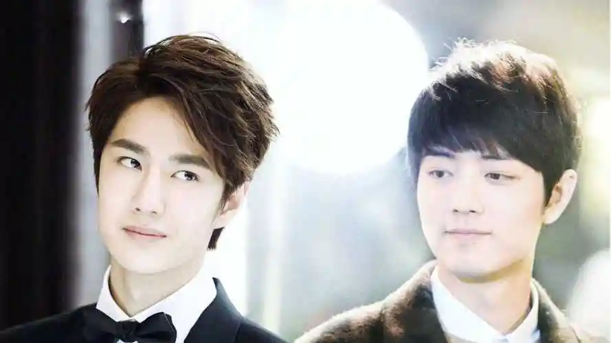 王一博肖战二人cp简直是绝配 同框现身 真是收割少女心!