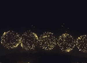 礼花gif五颜六色gif夜晚gif闪光gif好看gif