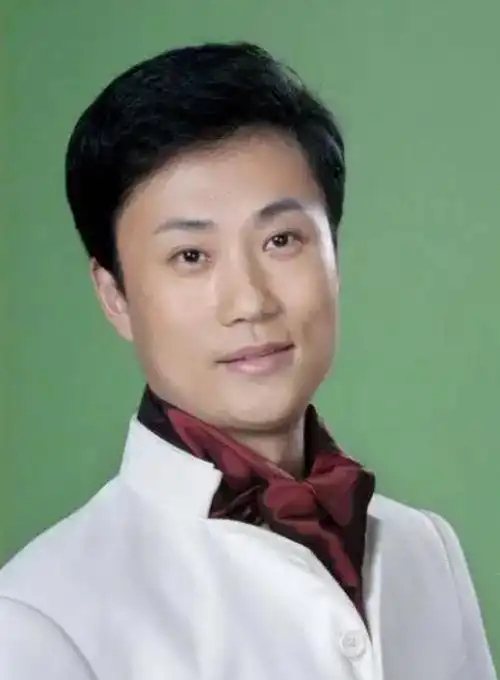 回顾歌手耿为华:我这辈子做过后悔的事,就是娶小14岁女粉丝为妻