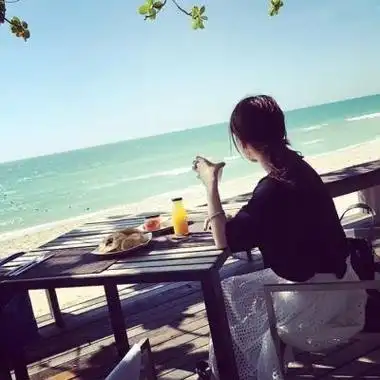 背影头像女生唯美漂亮微信 女生头像图片大全 -【爱个性】