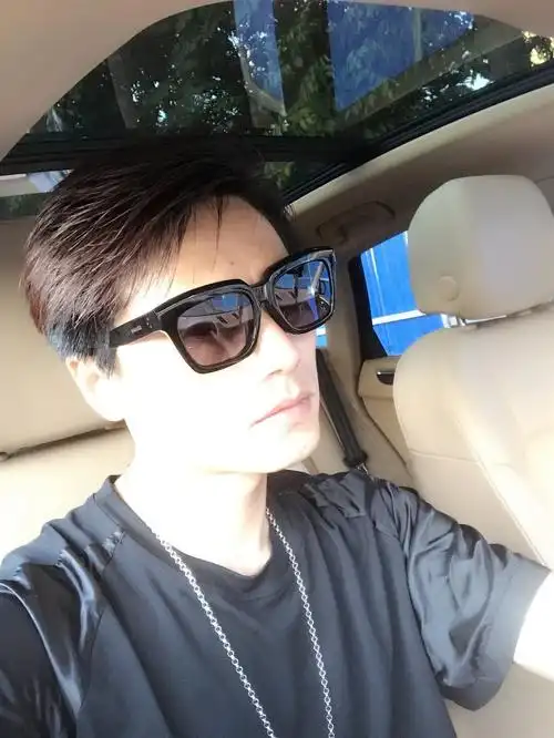 【帅男秀场】小捷28岁狮子座金融机构