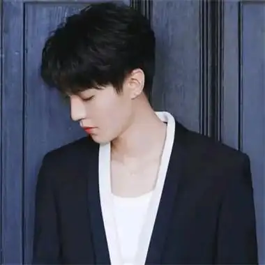 阳光帅气的男生头像抖音唯美可爱真人男头图片