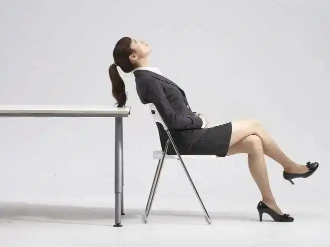 说好的二郎腿毁腿型呢…|肌肉|髋关节|坐姿_网易订阅