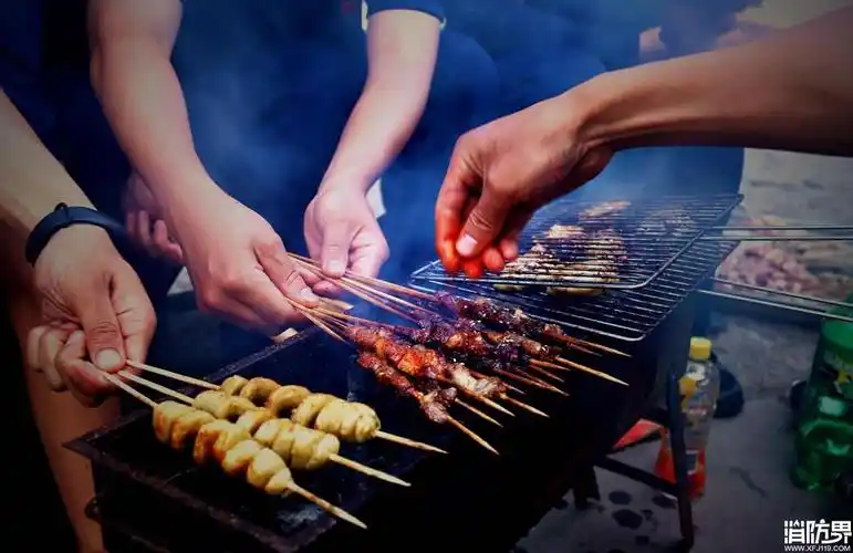 舌尖上的美味蓝朋友的烧烤宴