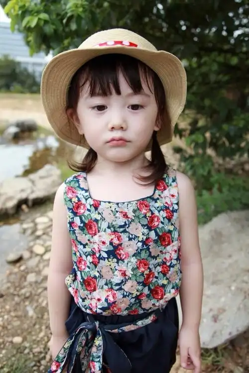 可爱的萌娃 萌物 萌翻了 朵朵