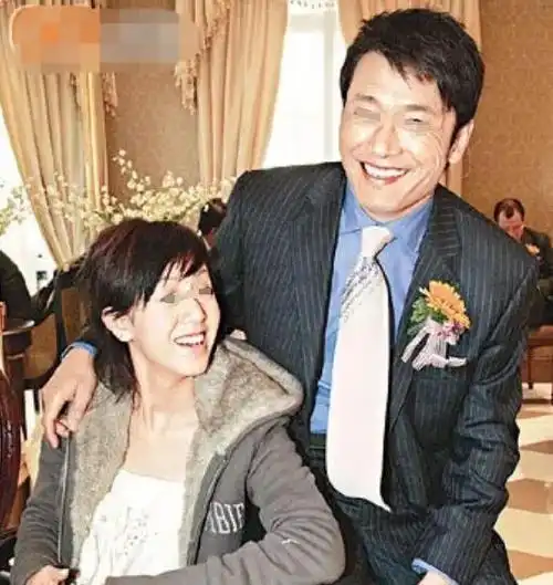 一婚因泳池戏水被离婚二婚变贤妻良母拼命生娃