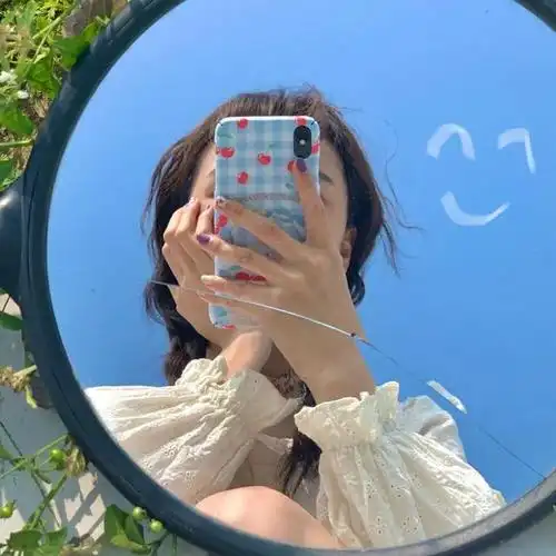 女生头像丨你的好运正在派件,请保持心情舒畅