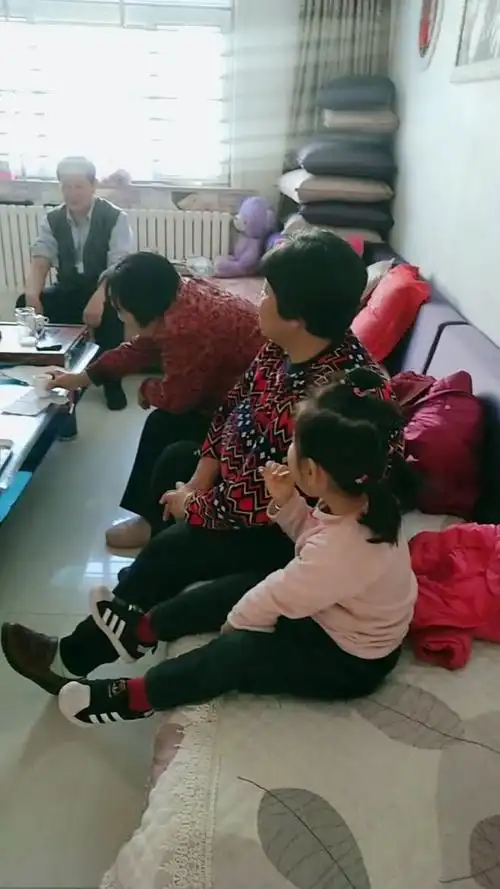 邻里邻居开大会