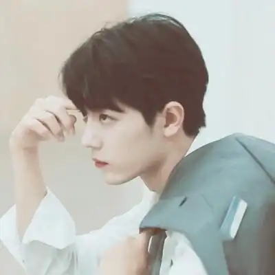 肖战头像自截,二传标注id,拿图点赞收藏,谢谢啦.