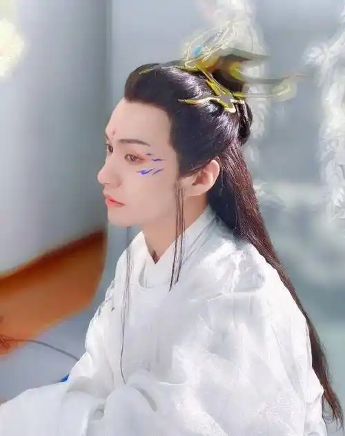 楚淇和许凯同框,脱离滤镜后那么普通,头套也救不了他_视频_古装_模样