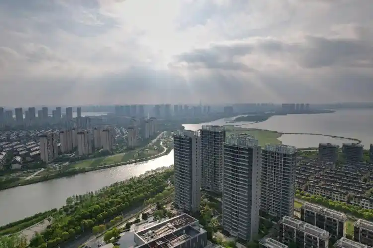 中铁建花语江南