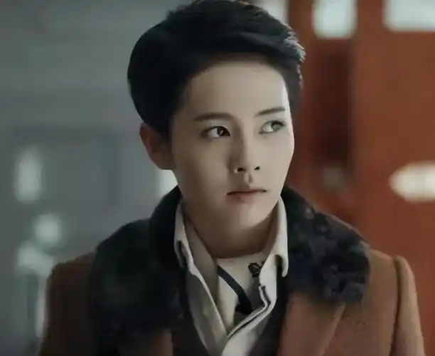 女扮男装这6位女演员以假乱真的扮相才叫尊重观众