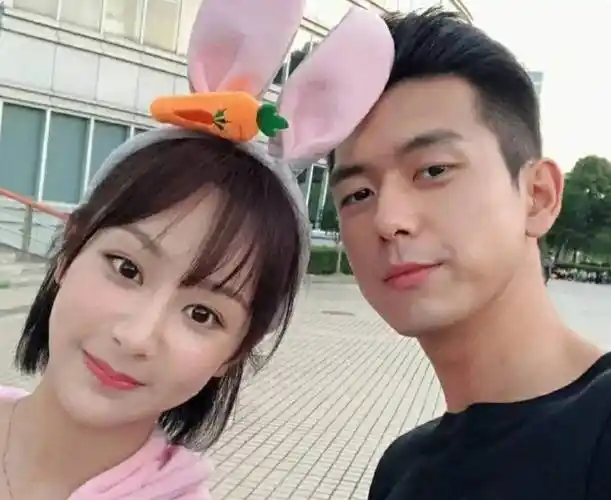 成功拍摄的作品有任嘉伦的《一生一世》,《周生如故》,杨紫,李现的