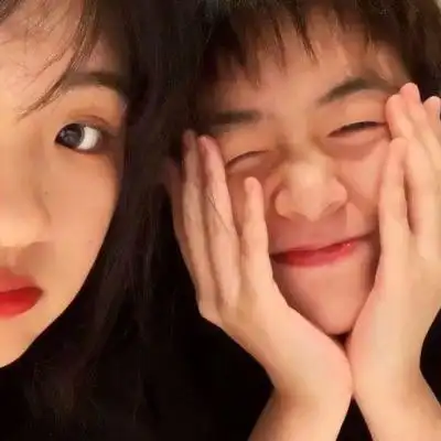 超甜浪漫贴脸情侣头像真人图片