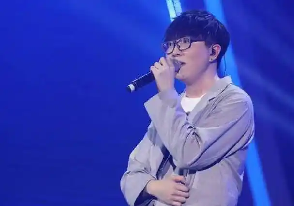 原创歌手奇袭团终于迎来大魔王谁被淘汰已经没了悬念