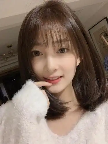 40岁女人最减龄发型是什么,试试这几款,洋气又好看