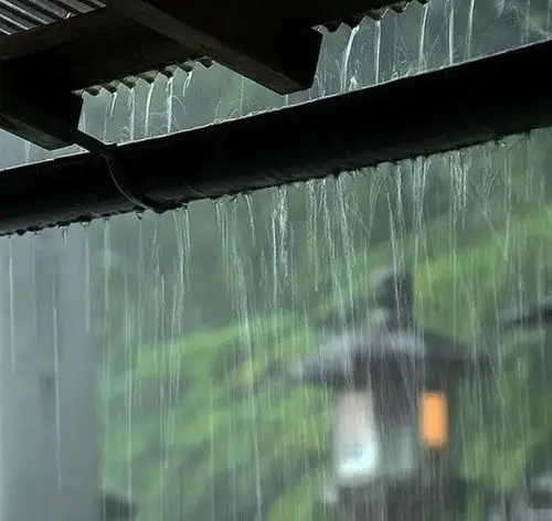 古风诗十一首《七月风雨》
