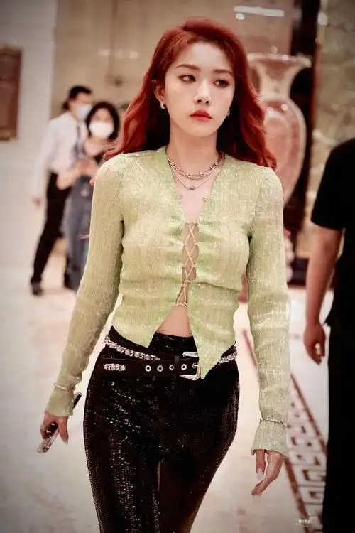 喻言加盟海潮音乐嘉年华