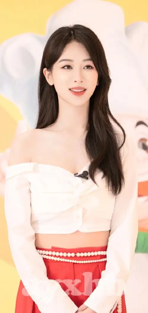 杨紫何惟芳#yz#杨紫#优秀演员@杨紫,她童星出道,逐梦多年不忘初心.