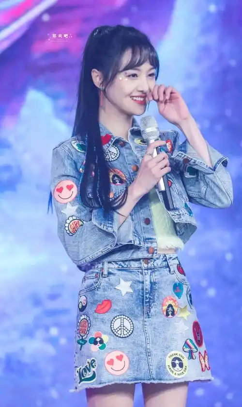 生日会上的郑爽真是妥妥的小仙女,也太美了吧