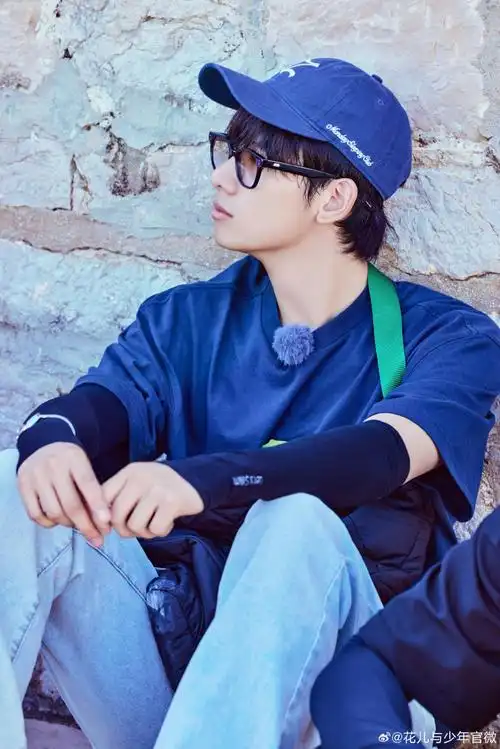 古城内看海,古城外漫步～@演员胡先煦再出金句,上演古城街头版相声!