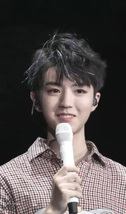 王俊凯桃花眼仙子的眼睛