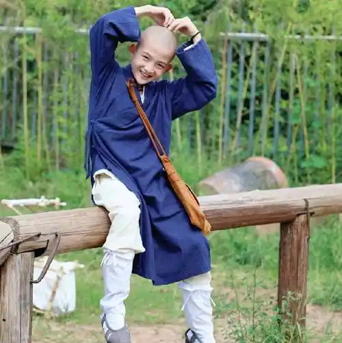 少林小和尚释恒毅参与最强小孩真人秀拍摄