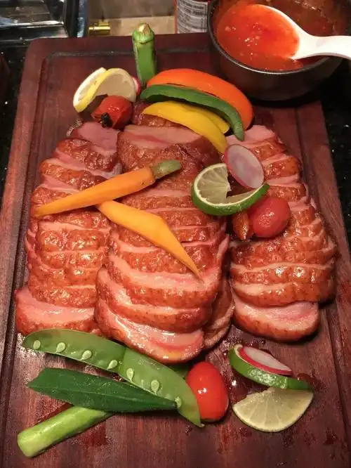 芝士焗龙虾免费送!五星级自助餐界的扛把子来了