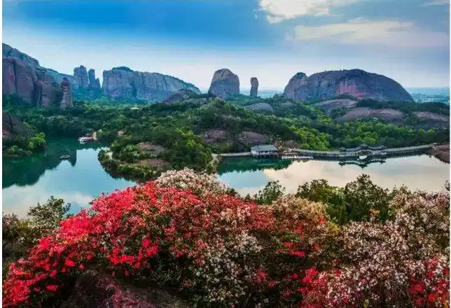 江西省弋阳县,天下丹霞,醉美龟峰风景区