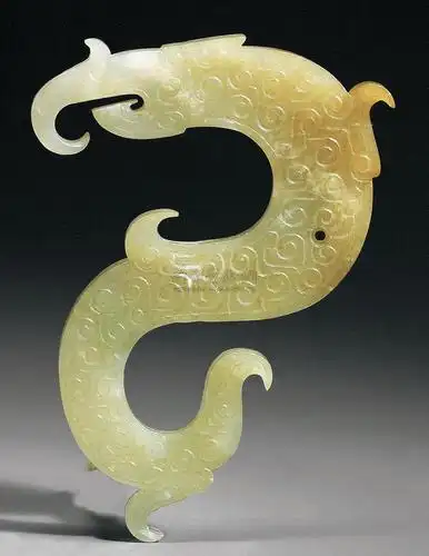 0044 勾连云纹龙形玉珮