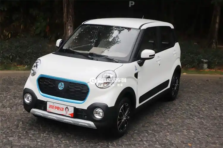 【鸿日汽车u8锂电】u8锂电价格及图片_专卖店_参数_评论_全球电动车网