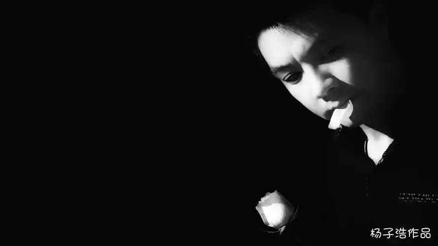 黑白世界|摄影|人像摄影|only摄影 - 原创作品 - 站酷 (zcool)