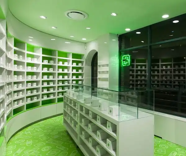 药店现代室内装修设计效果图片