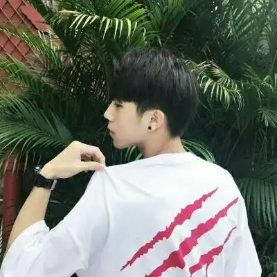 2019最新qq头像男生高冷霸气拽 热爱漫无边际生活自有分寸