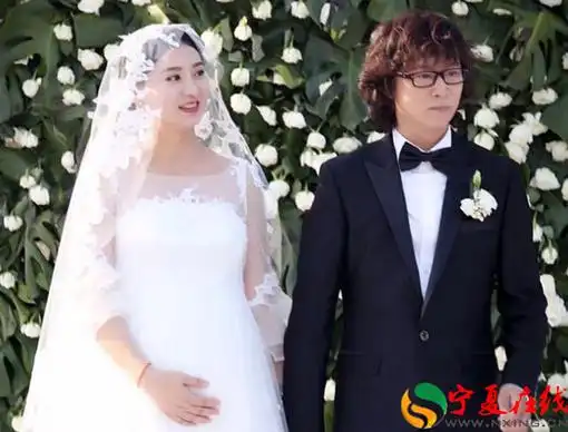 斓曦结婚已怀孕6个月 老公集雍正,温太医,果郡王于一身