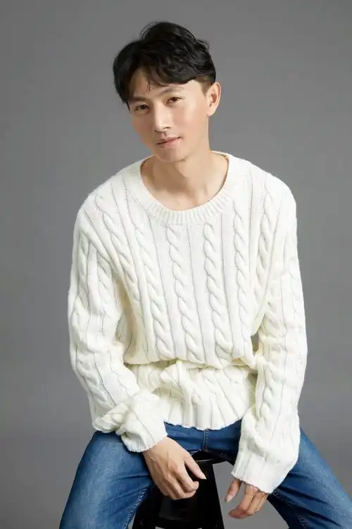 郑希明星配音导演配音演员