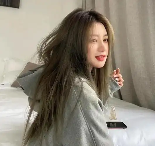 如何高效变美,第一步竟然只要「换发色」?