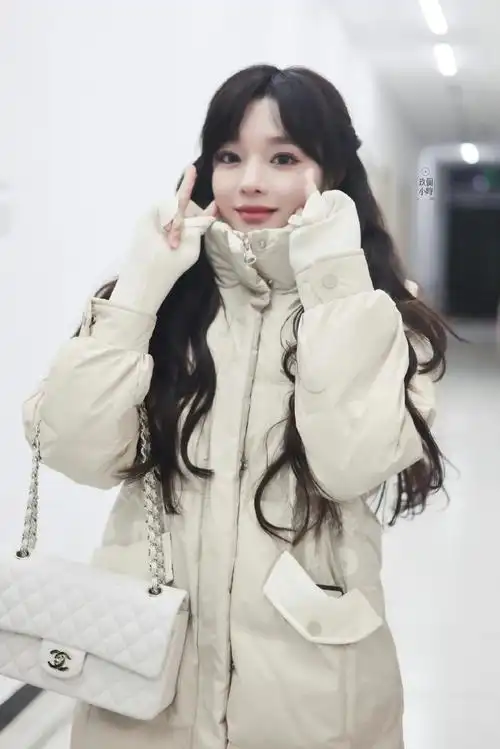 吴宣仪_betty吴宣仪超话@徐梦洁徐梦洁超话@孔雪儿孔雪儿超话@周洁琼