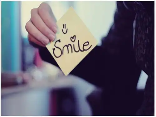 唯美微笑图片 微笑是人类最美微笑是人类最美丽的表情之一