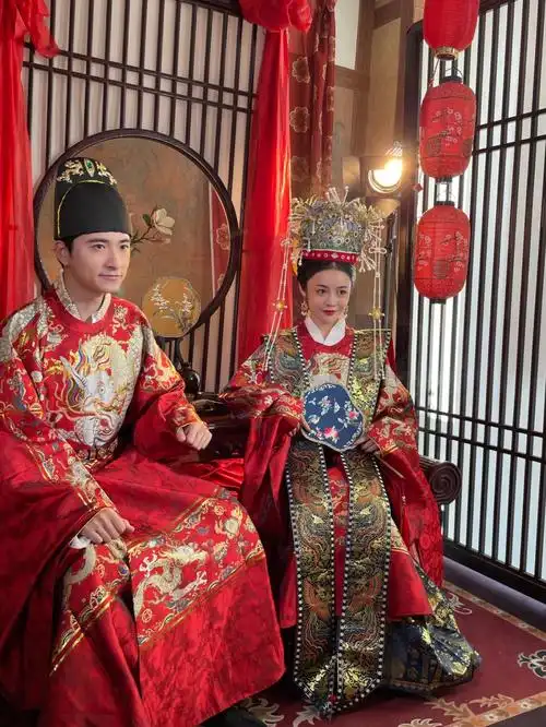 唐宋明你喜欢哪一个朝代的婚服造型