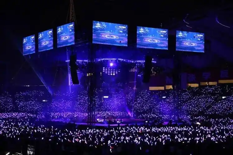 现场互娱张学友郴州站演唱会应景主题经典制作罕见呈现