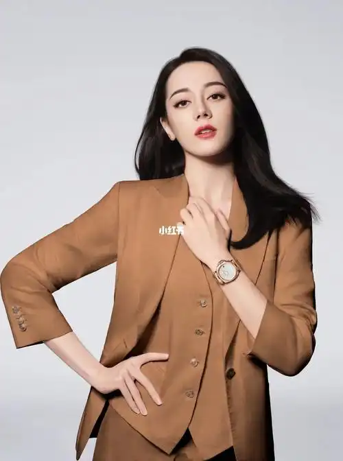 迪丽热巴手上这只表也太好看了吧